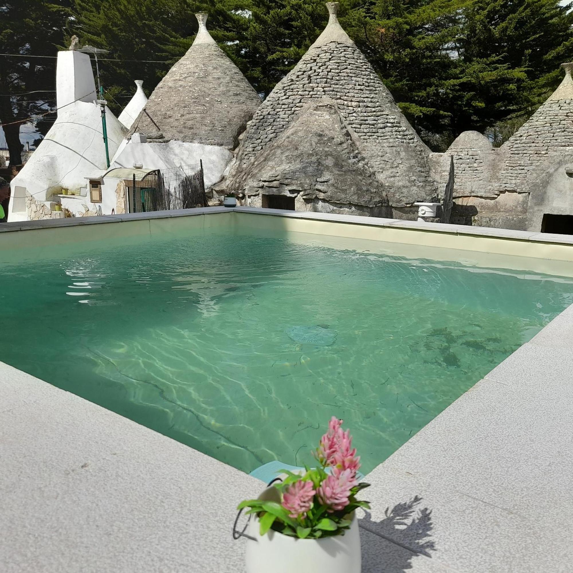 Trullo Natura Loale Martina Franca Bagian luar foto